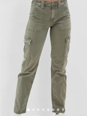 American Eagle Outfitters Olive Straight-Leg Cargo Jeans